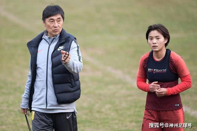 台湾紧张局势加剧，大陆频释出军事警告